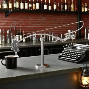 โต๊ะแกว่งชาวประมง SculptureAlloy ก่อสร้างแบบไดนามิกตกแต่งเคลื่อนไหวสำหรับเวิร์กสเตชันผ่อนคลายชาวประมงของขวัญ