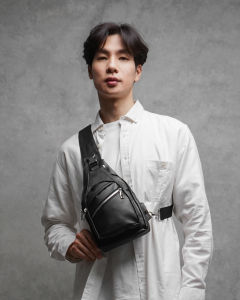 Tas selempang pria kulit  premium  waterproof  free kabel usb /JSN