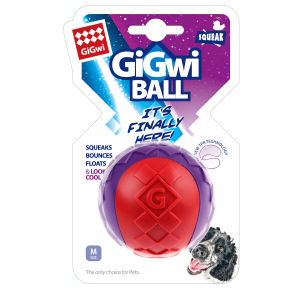 [GiGwi] Signature Ball with Squeaker - Dog Toy | Squeaks Bounces & Floats | Ideal For Dogs That Love To Play Fetch Outdoors | Designed To Be Easy For Dogs To Grip