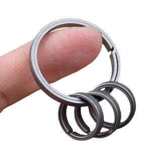 NOVAWEAR สามารถเปิดได้ พวงกุญแจโลหะผสมไททาเนียม โลหะผสมไททาเนียม น้ำหนักเบามาก หัวเข็มขัดพวงกุญแจโลหะผสม พวงกุญแจรถพวงกุญแจ โลหะสำหรับตกแต่ง ของขวัญแฟชั่น