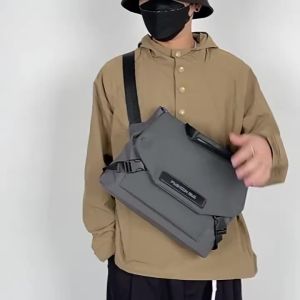 New Mens Casual Business Large Capacity Nylon Messenger Crossbody Bag