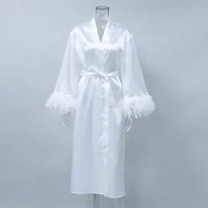 Flare Sleeves Feather Robes With Fur White Wedding Robes Women Dresses Satin Bathrobe Female Sleepwear Fashion 2024