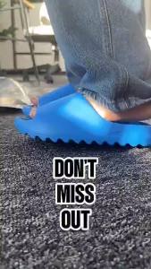 Tawii. Slides Men Slippers Summer Couple Slippers Soft Bottom SANDALS Both indoor and outdoor YZ