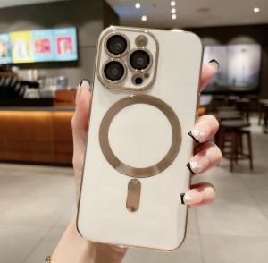 CASE CASING HP IPHONE 11 / 11 PRO / 11 PRO MAX / 12 / 12 PRO / 12 PRO MAX / 13 /13 PRO / 13 PRO MAX / 14 / 14 PRO / 14 PLUS / 14 PRO MAX / 15 / 15 PLUS / 15 PRO / 15 PRO MAX SOFTCASE SILIKON TPU PLAIN LIST GOLD IPHONE MAGSAFE MAGNETIC
