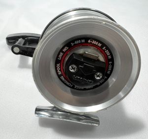 (D130) Daiwa Daiwa Viking 77 Fishing Reel Japan Domestic Market – JDM (USED)