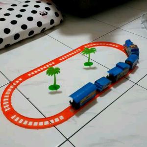 Mainan Anak Train Play Set Kereta Api 5 Gerbong Set Rel Panjang Murah