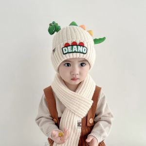 WININ Little Dinosaur Children Hat Scarf Set Two-Piece Set Windproof Baby Beanie Warm Winter Scarf Winter