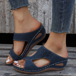 Free Shipping Plus-Size Summer New Collection: WomenS Wedge-Heeled Sandals With Thick Soles And Floral Designs