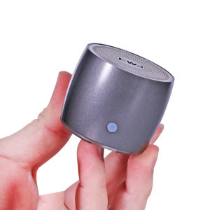 [กระเป๋าถือฟรี] ลำโพงบลูทูธ EWA A103 ลำโพงบลูทูธmini แบบพกพา ลำโพงบลูทูธ เบสหนักแน่น สุดคุ้ม ซับวูฟเฟอร์