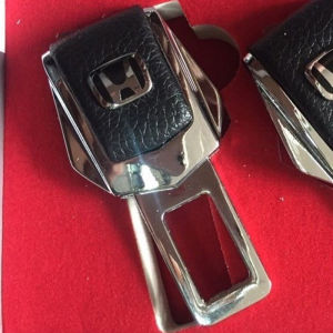 Bộ 2 Chốt Dây An Toàn Chốt Đai Ngắt Chuông Ô Tô Bọc Da Cao cấp Có Logo Đầy Đủ Các Hãng Xe
