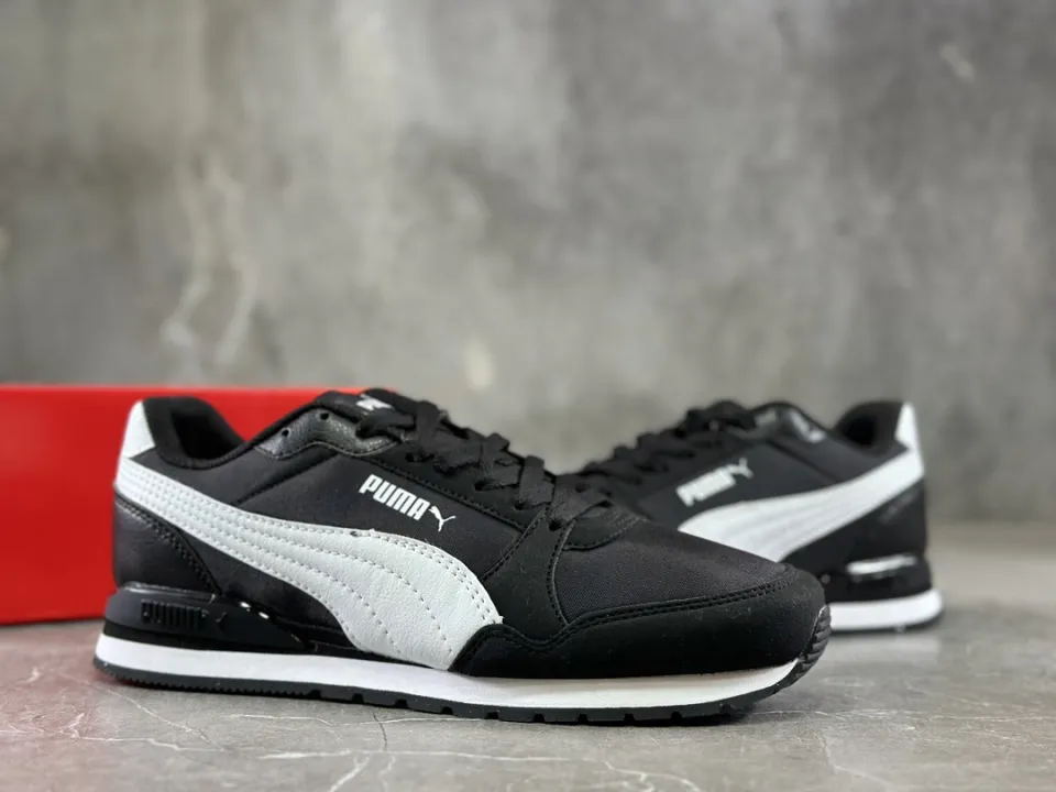 Puma anti slip store shoes