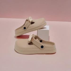 Lateny  Sepatu lubang mode rumah memakai sandal kartun yang lembut dan nyaman
