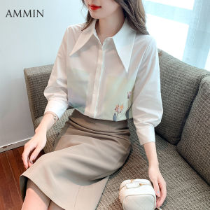 ผู้หญิงสไตล์เกาหลีแขนสามในสี่สีขาวพิมพ์เสื้อใหม่ 2022 การผ่าตัดใบไม้ ร่วงการออกแบบแฟชั่นสำหรับสบายๆ ผู้ชาย ผู้หญิง และงาน