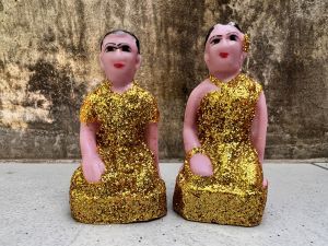 ชุดตั้งศาล ตุ๊กตา นางรำ ช้างม้า สาวใช้ ชายหญิง แก้บน ศาลพระภูมิ ตั้งศาล เจ้าที่ เนื้อเรซิ่น สินค้าพร้อมส่ง