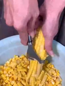 Pisau Pengupas Biji Jagung Corn Stripper Peeler Blade Cutter Stainless Steel