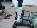 Máy nổ bỏng gối thép. 