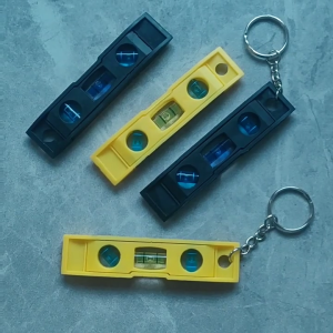 Convenient Magnetic Level 3 Bubble Precise Tool with Keychain for Efficient Measuring and Layout Tasks DIY Enthusiasts