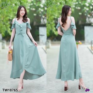 18765 แม็กซี่เดรสสายเดี่ยว เว้าไห่ล แต่งระบายชาย Maxi dress one shoulder strap decorated with fringe.