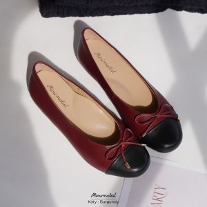 𝐌𝐈𝐍𝐈𝐌𝐀𝐋𝐈𝐒𝐓 รองเท้าหนังแกะ รุ่น Katy (Burgundy) รุ่นยอดฮิตของสาวหน้าเท้ากว้าง นิ่ม ซัพพอร์ตเท้า ไม่ลื่น พื้นไม่บาง