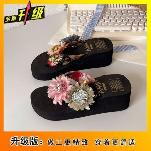 [Free Shipping] 2026 Summer New Floral Flip-Flops Fashionable And Non-Slip Perfect For Beach Vacations