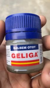 Geliga Balsem Otot Membantu Meredakan Nyeri Otot Panas Berganda(Harga borong paket 1doz isi 12pot).