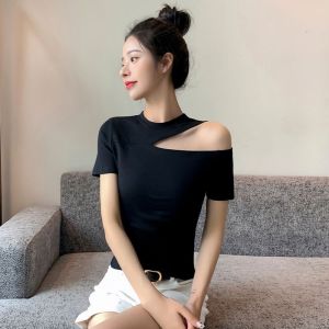 Fashion short-sleeved off-shoulder T-shirt womens new design sense niche hollow off-shoulder cotton slim-fit T-shirt