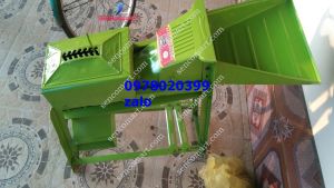 Máy tẻ ngô mini được thiết kế nhỏ gọn dễ dàng đi chuyển