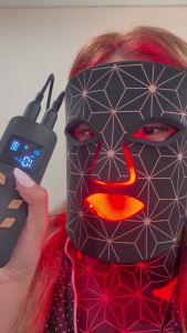Red Light Therapy Mask for Face and Neck 850nm NIR Anti Aging 8 Color Modes 3000mAh Rechargeable 480-Grade LEDs 70mW/cm² Power for Skin Rejuvenation Timer Gentle-Light Tech