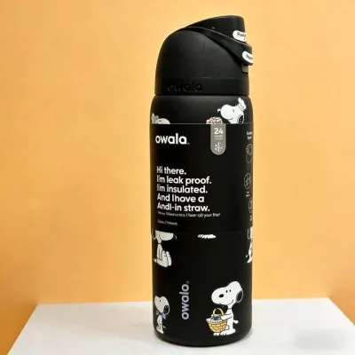 Bình nước giữ nhiệt Owala x Peanuts Snoopy 24oz & 32oz FreeSip hai lớp thép không gỉ chống rò rỉ nắp lật.