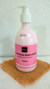 Sabun Mandi Cair Pemutih Badan Inesia Brightening Shower 300ml /Scarlet Whitening Shower-Body Scrub