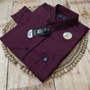 Kemeja Pria Polos Lengan Panjang Warna Merah Burgundy