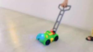 12 Holes Lawn Mower Automatic Bubble Machine Cart Lights Hand Trolley Soap Bubble Blowing Outdoor Kids Toys Walker Game Gifts