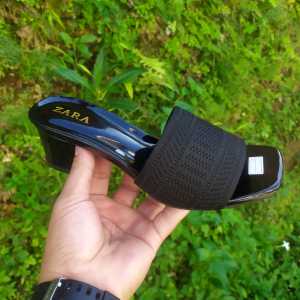 sandal hak tahu import/sandal hak tahu wanita/sandal heel/sandal murah/sandar terbaru/sandal terlaris