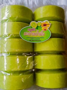 สบู่กลูต้า มะนาวน้ำผึ้ง กลิ่นหอม ฟองเยอะ ช่วยลดกลิ่นเหงื่่อ 1ก้อน100กรัม 1แพ็คมี10ก้อนแถมถุงตีฟอง1ใบ