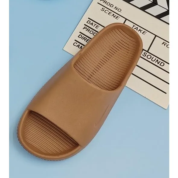 2025%20Calm%20Slide%20Soft%20Waterproof%20Home%20Sports%20Slippers%20Sandals%20for%20Men%20and%20Women%20(Size:%2036-45)%20High%20Quality%20-%20Image%209