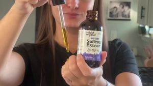 Thuốc nhỏ nghệ tây hoang dã & hữu cơ - 88.5 mg bổ sung nghệ tây cho tâm trạng não bộ hỗ trợ thị giác - chiết xuất lỏng Crocus Sativus - Thuốc nhỏ không đường & không cồn - 2 fl oz