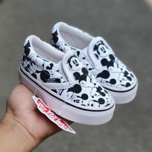 SEPATU SLIP ON ANAK VANS1 MOMA PREMIUM HIGH QUALITY SEPATU SLOP MOMA ANAK LAKI LAKI PEREMPUAN