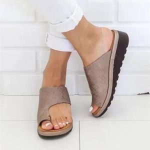 [Free Shipping] Plus-Size WomenS Shoes Popular Flip-Flops WomenS Toe-Covering Sandals Available In Stock.