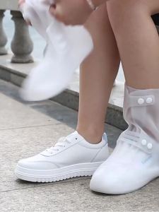 【 Anti slip Thickened Rainshoe Cover 】 The shoe cover is waterproof non slip and wear-resistant The silicone rainshoe cover is washable for both men and women