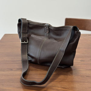 BeeGreen Women High Quality Genuine Leather Shoulder Bag Large Capacity Commuter Bag Soft Comfortable Wide Strap Crossbody Bag Casual Sling Bag