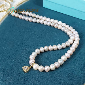Chuỗi cổ Ngọc Trai nuôi tự nhiên màu ánh hồng size hạt 7.2 li phối mặt đính đá tấm tam giác dài dây 40-45cm tuyệt đẹp | Hoa Minh Gem