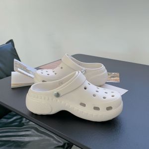 [Free Shipping] 2026 New Thick-Soled Height-Increasing EVA Clogs For Women Versatile For Outdoor Wear Simple Autumn Beach Sandals Odor-Resistant And With A Closed-Toe Design