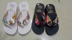 [Free Shipping] Summer Ethnic Style Womens Flip-Flops with Bohemian Satin Straps Casual Low-Heel Beach Sandals for Women