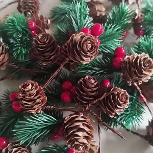 2025YESPERY เข็มไม้สนเทียมขนาดเล็ก1/2/5ชิ้นตกแต่งคริสต์มาสปาร์ตี้ปีใหม่ดอกไม้ประดิษฐ์เบอร์รี่คริสต์มาสEMCKG