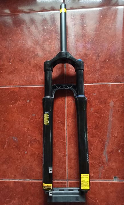 AEROIC AIR FORK BOOST X7 High Performance Air Fork Lightweight