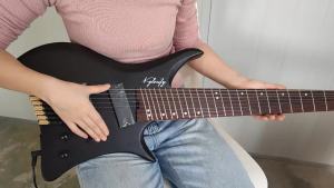 8 String Headless Electric Guitar 30 Inch Fanned Fret Solid Ashwood Body 686MM Scale MatteGuitar Natural High Quality2026