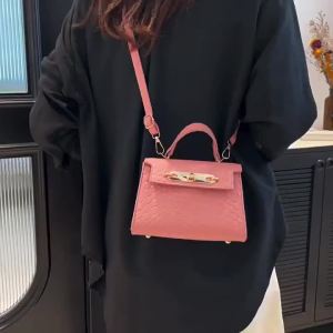 CINVAI&KROZE กระเป๋าถือคลาสสิกเนื้อย้อนยุค ใช้งานได้หลากหลาย สำหรับทุกโอกาส