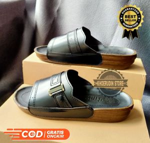 Sandal Indrian 05 Hitam/Sandal Slop Pria/Sandal Slide Pria/Sandal Kulit Pria/Sandal Kulit Murah/ Sandal Selop Pria/Sandal Slip On Pria/Sandal Indian/Promo Sandal Murah/Sandal Kulit Terbaru