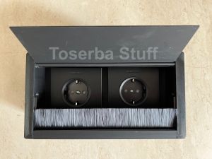 GROMMET BOX TEMPAT DUDUKAN STOP KONTAK MEJA KERJA MEETING KANTOR PENUTUP LUBANG KABEL STOP KONTAK MEJA PANASONIC ISI 2 POWER ARDE HITAM 20CM 20 CM BAHAN ALUMINIUM