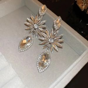 High End Floral Ear Studs Zirconia Inlaid Silver Posts Versatile Commute Elegant Womens Jewelry